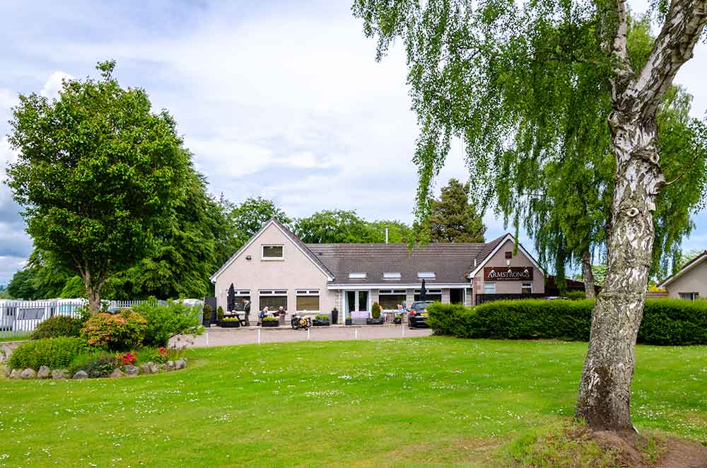 Armstrongs Bar & Restaurant